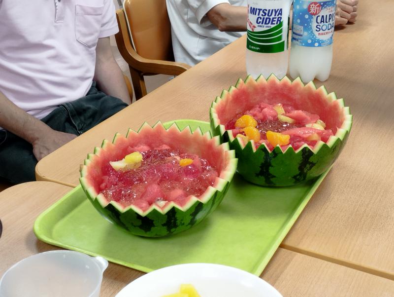 ���X�C�J�Ńt���[�c�|���`�Z